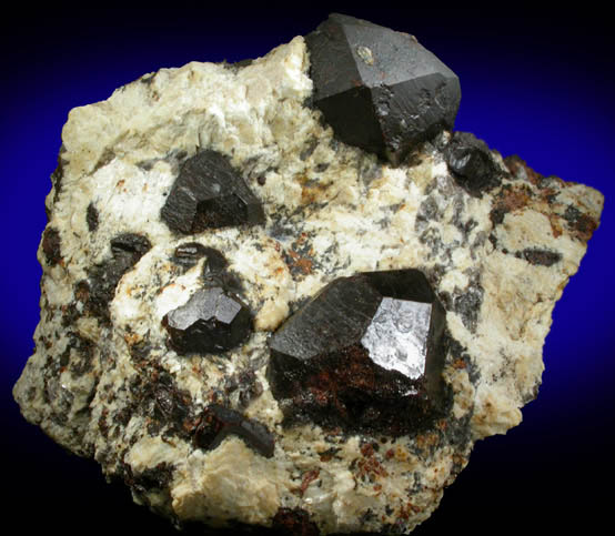 Spessartine-Almandine Garnet from Middletown, parking lot construction, Middlesex County, Connecticut