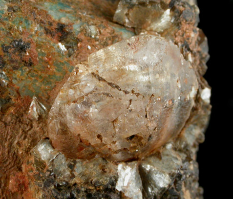 Phenakite on Microcline from Crystal Park, southwest of Manitou Springs, El Paso County, Colorado