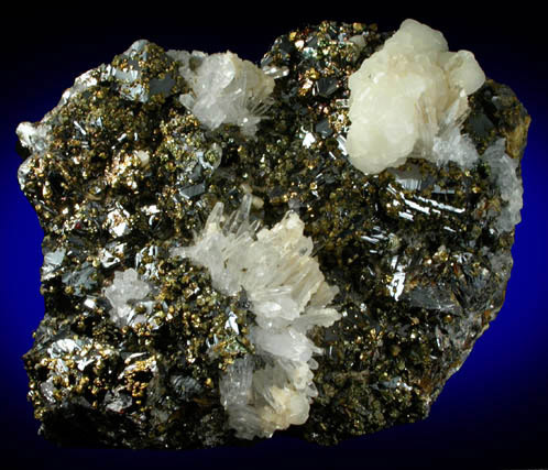 Sphalerite (Spinel-law twinned crystals) with Chalcopyrite, Quartz, Calcite from Herja Mine (Kisbanya), Baia Mare, Maramures, Romania