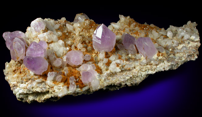 Quartz var. Amethyst from Simeone Quarry, Wrentham, Norfolk County, Massachusetts