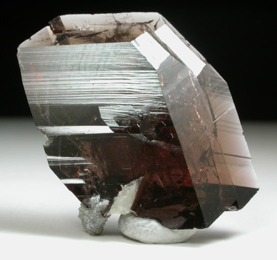 Axinite-(Fe) from Puiva Deposit, Tyumenskaya Oblast', Sub-Polar Ural Mountains, Russia