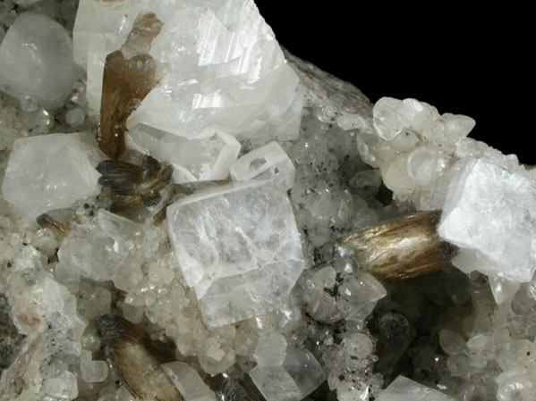 Apophyllite with Stilbite-Ca and Calcite from Bergen, Hudson County, New Jersey