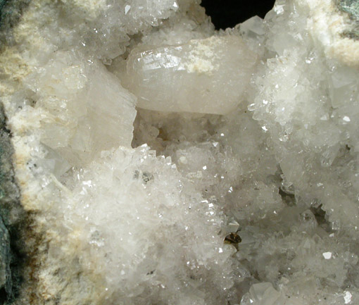 Heulandite-Ca on Quartz with Goethite from Prospect Park Quarry, Prospect Park, Passaic County, New Jersey