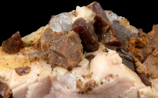 Parisite-(Ce) on Calcite with Quartz from Snowbird Mine, Alberton, Mineral County, Montana