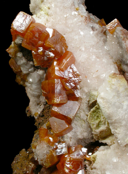 Wulfenite on Calcite from Sierra de Los Lamentos, Chihuahua, Mexico