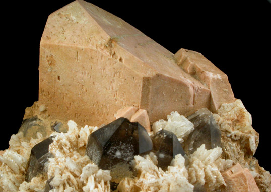 Microcline, Albite, Smoky Quartz from Moat Mountain, Hales Location, Carroll County, New Hampshire