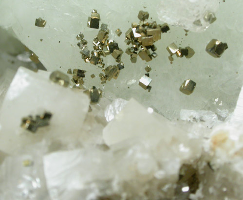 Datolite, Apophyllite, Pyrite, Calcite from Millington Quarry, Bernards Township, Somerset County, New Jersey