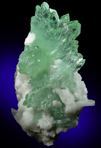 Apophyllite with Stilbite-Ca on Heulandite-Ca from Pashan Hill Quarry, Pune District, Maharashtra, India