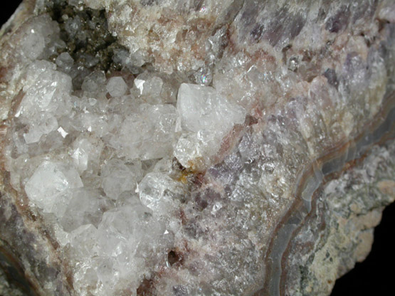 Quartz var. Banded Agate from Braen's Quarry, Hawthorne, Passaic County, New Jersey