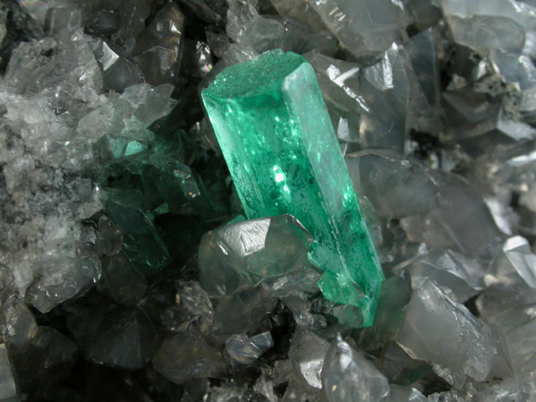 Beryl var. Emerald in Calcite from Polveros Mine, Vasquez-Yacop District, Boyaca, Colombia