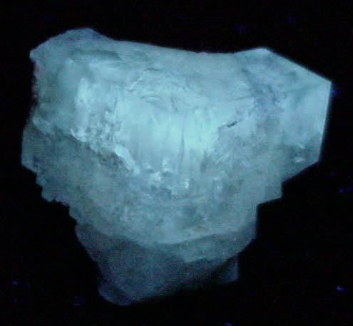 Fluorite from Dufferin Aggregates Flamboro Quarry, Dundas, Ontario, Canada