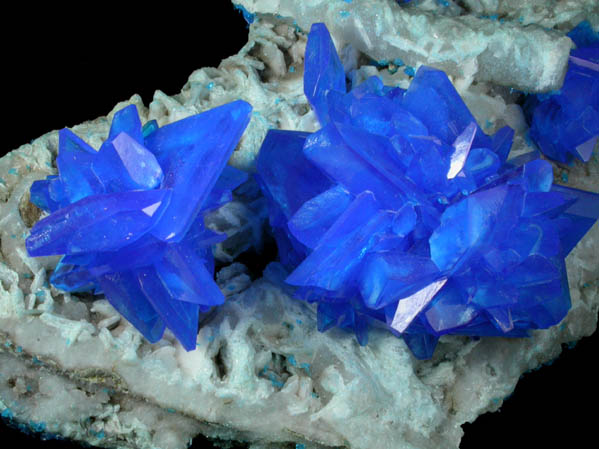 Chalcanthite (Synthetic) grown on Quartz from Man-made