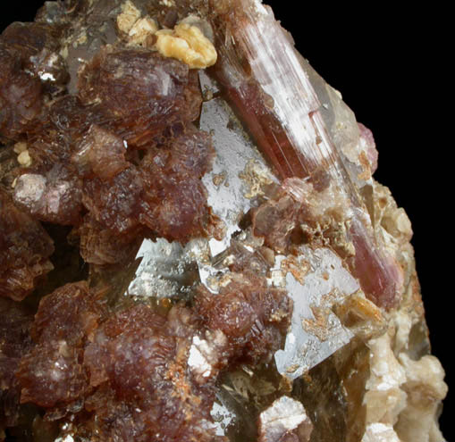 Lepidolite on Quartz with Elbaite var. Rubellite Tourmaline from Himalaya Mine, Mesa Grande District, San Diego County, California