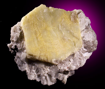 Beryl in Albite and Quartz from Beauregard Quarry, Alstead, New Hampshire