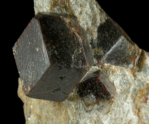 Almandine Garnet from Green's Farm, 750 m. ESE of Roxbury Falls, Roxbury, New Haven County, Connecticut