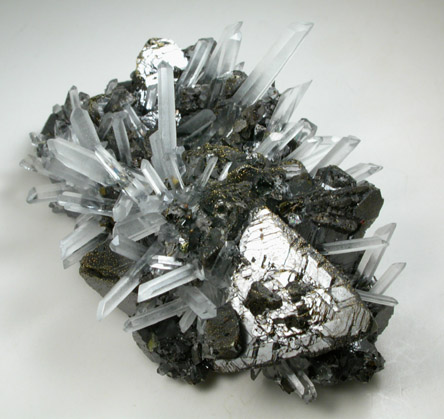 Sphalerite and Quartz from Krushev Dol Mine, Madan District, Rhodope Mountains, Bulgaria