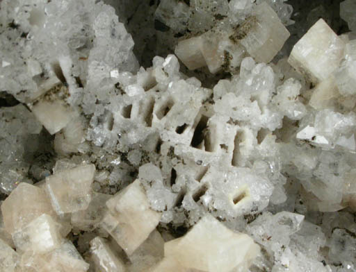 Chabazite and Heulandite on Quartz pseudomorphs after Anhydrite from Lower New Street Quarry, Paterson, Passaic County, New Jersey