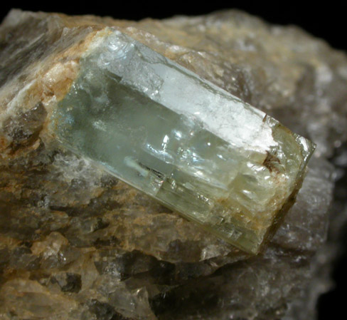 Beryl var. Aquamarine in Quartz from Long Hill, Haddam, Middlesex County, Connecticut