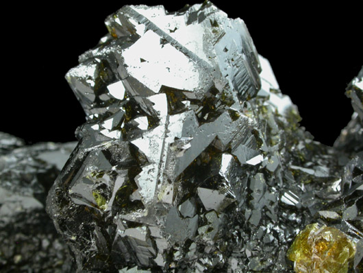 Sphalerite (Spinel-law twinned crystals) from Krushev Dol Mine, Madan District, Rhodope Mountains, Bulgaria