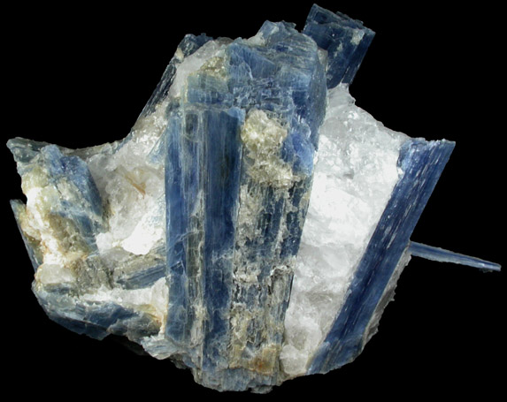 Kyanite in Quartz from Barra do Salinas, Coronel Murta, Minas Gerais, Brazil