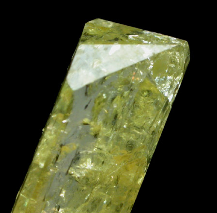 Brazilianite on Muscovite from Lavra do Telrio, Linpolis, Divino de Laranjeras, Minas Gerais, Brazil