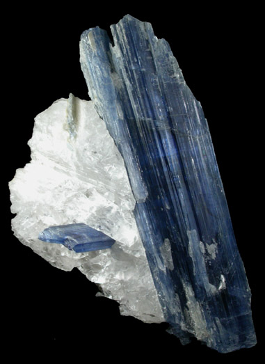 Kyanite in Quartz from Barra do Salinas, Coronel Murta, Minas Gerais, Brazil