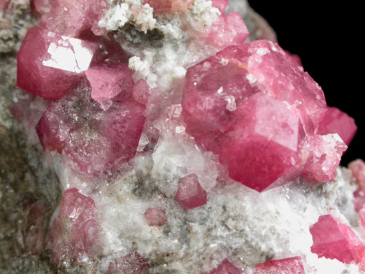 Grossular Garnet from Sierra de Cruces, east of Laguna de Jaco, near Hercules, Coahuila, Mexico