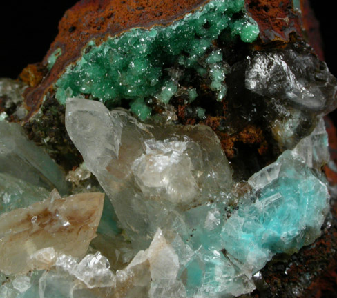 Adamite var. Cuproadamite with Calcite and Aurichalcite from Mina Ojuela, Mapimi, Durango, Mexico