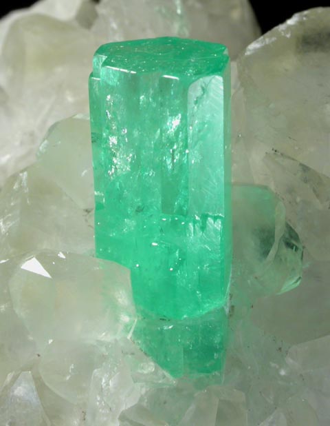 Beryl var. Emerald in Calcite from Coscuez Mine, Vasquez-Yacop District, Boyac Department, Colombia