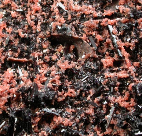 Vesuvianite, Andradite Garnet, Brucite from Wessels Mine, Kalahari Manganese Field, Northern Cape Province, South Africa