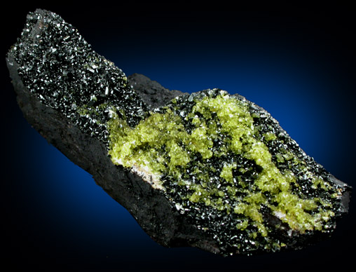 Sturmanite on Braunite from N'Chwaning Mine, Kalahari Manganese Field, Northern Cape Province, South Africa