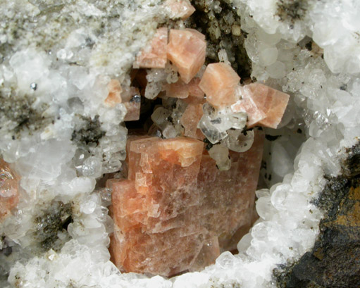 Chabazite-Ca, Calcite, Goethite from Prospect Park Quarry, Prospect Park, Passaic County, New Jersey