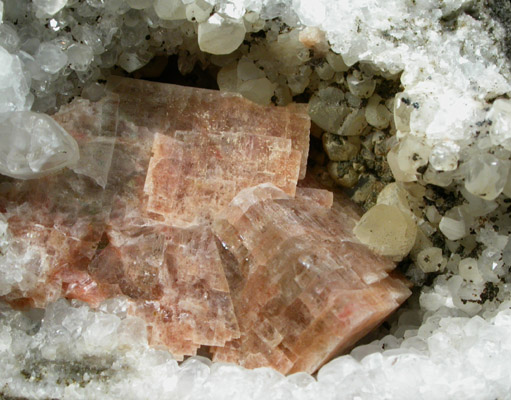 Chabazite-Ca, Calcite, Goethite from Prospect Park Quarry, Prospect Park, Passaic County, New Jersey