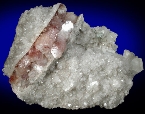 Heulandite-Ca with Calcite on Quartz pseudomorph after Anhydrite from Upper New Street Quarry, Paterson, Passaic County, New Jersey
