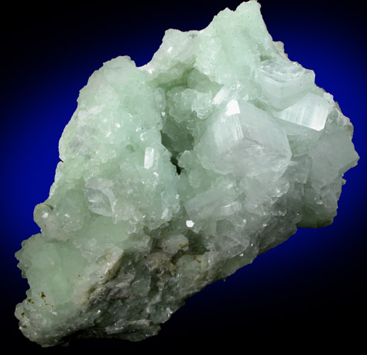 Hydroxyapophyllite-(K) (formerly apophyllite-(KOH)) on Prehnite from Bull Run Quarry, near Conklin, Loudoun County, Virginia