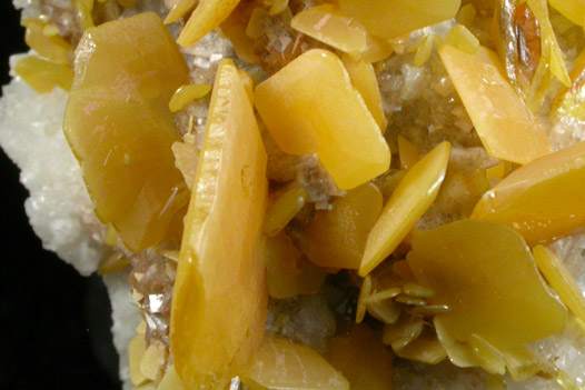 Wulfenite on Calcite from Hilltop Mine, Cochise County, Arizona