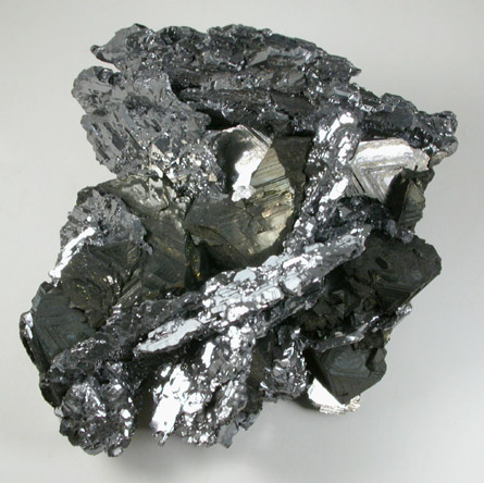 Galena (Spinel-law twinned crystals) with Sphalerite from Trepca District, 10 km east of Kosozska Mitrovica, Kosovo