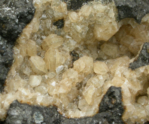 Gmelinite-Na from County Antrim, Northern Ireland
