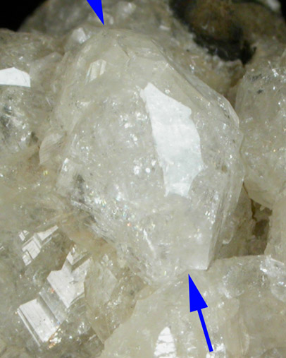 Chabazite-Ca var. Phacolite-twin from County Antrim, Northern Ireland