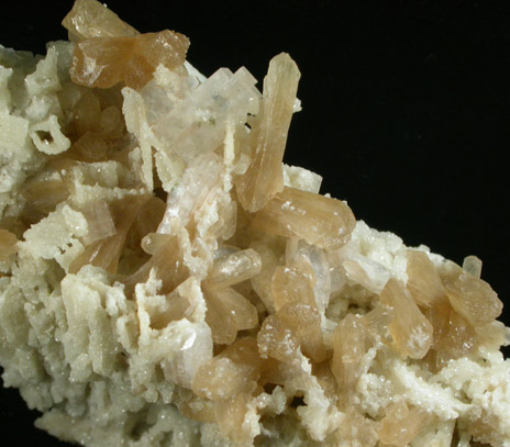 Stilbite-Ca and Heulandite-Ca on Datolite pseudomorphs after Anhydrite from Upper New Street Quarry, Paterson, Passaic County, New Jersey