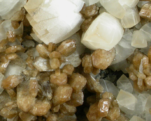 Stilbite-Ca and Calcite from Moore's Station Quarry, 44 km northeast of Philadelphia, Mercer County, New Jersey