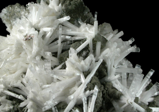 Natrolite-Mesolite from Millington Quarry, Bernards Township, Somerset County, New Jersey