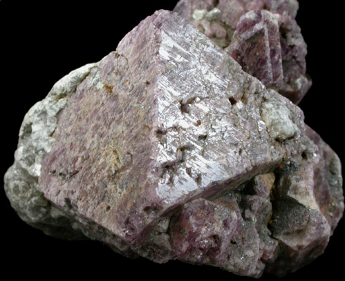 Spinel from Luc Yen, Yenbai (Yen Bai) Province, Vietnam