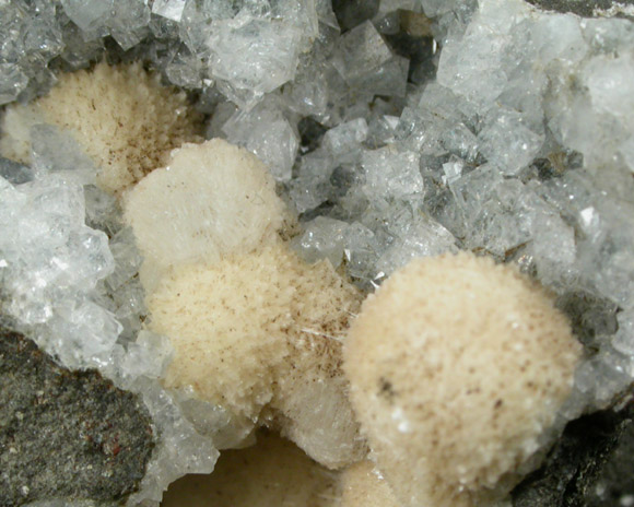 Thomsonite-Ca and Chabazite-Ca from County Antrim, Northern Ireland