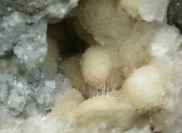 Thomsonite-Ca and Chabazite-Ca from County Antrim, Northern Ireland