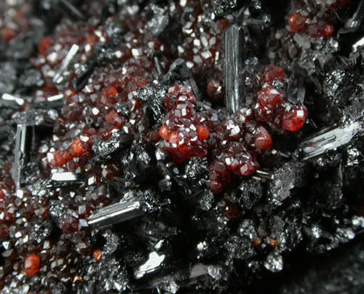 Gaudefroyite on Andradite Garnet from Wessels Mine, Kalahari Manganese Field, Northern Cape Province, South Africa