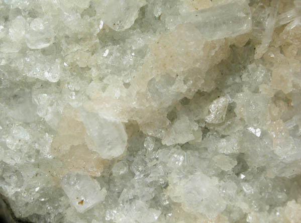 Natrolite, Apophyllite, Gmelinite-Ca from Laurel Hill (Snake Hill) Quarry, Secaucus, Hudson County, New Jersey