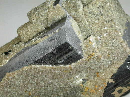 Ferberite with Muscovite from Panasqueira Mine, 4th Level, Barroca Grande, 21 km. west of Fundao, Castelo Branco, Portugal