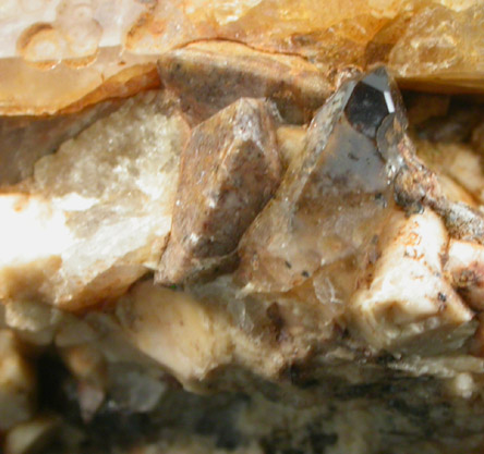 Zircon on Albite and Quartz from Hurricane Mountain, east of Intervale, Carroll County, New Hampshire