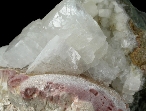 Heulandite on Pectolite with Calcite from Upper New Street Quarry, Paterson, Passaic County, New Jersey